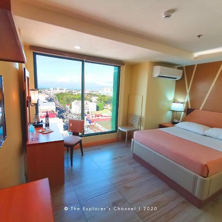 New Dawn Plus Cagayan de Oro Esterno foto