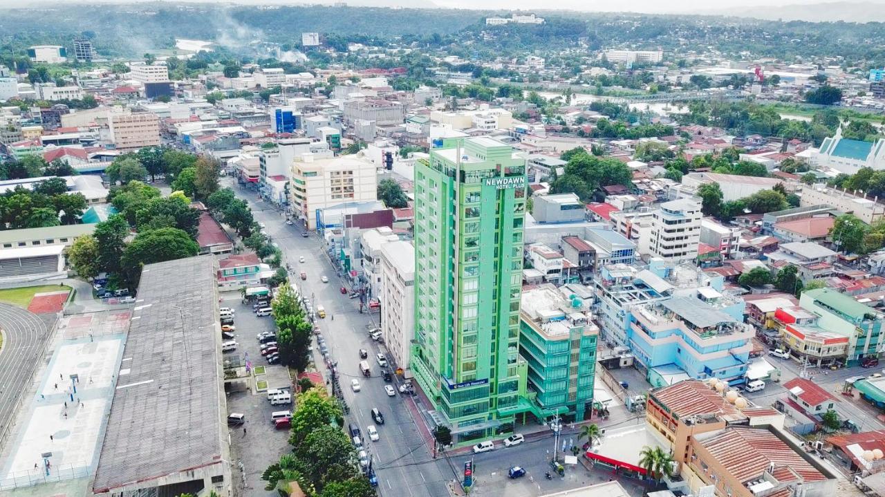 New Dawn Plus Cagayan de Oro Esterno foto
